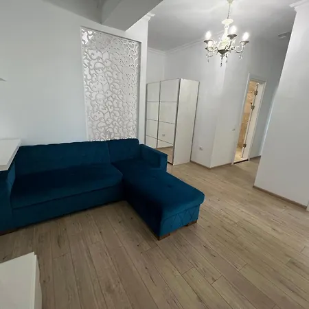 Solid Apartment Mamaia